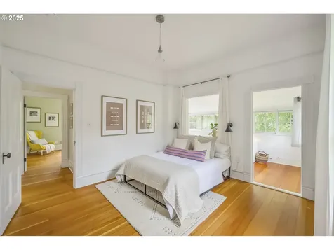 2147 NE 14th Avenue Portland OR 97212