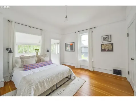2147 NE 14th Avenue Portland OR 97212