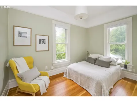 2147 NE 14th Avenue Portland OR 97212