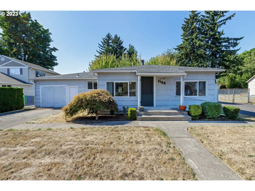 1733 Se 148th Avenue Portland OR 97233