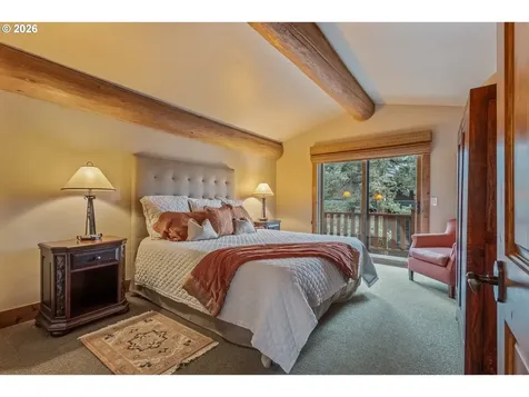 23087 Watercourse Way Bend OR 97701