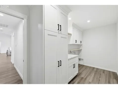386 N Kings Valley Highway Dallas OR 97338