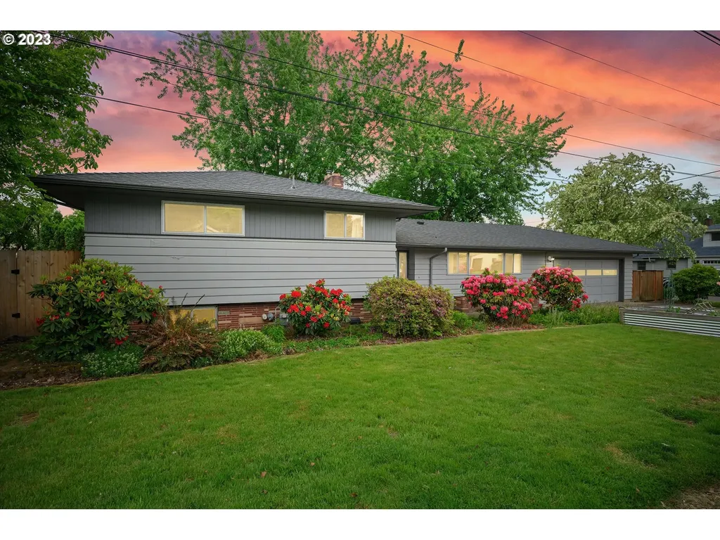 9110 Se Pine Street Portland OR 97216
