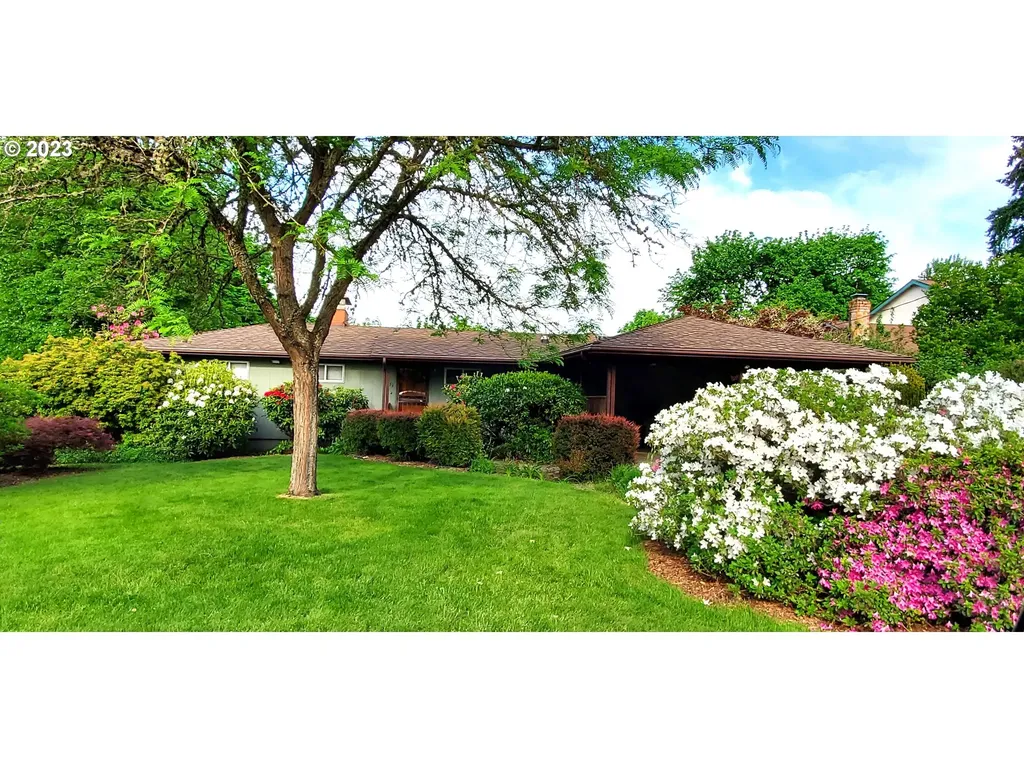 4151 Calaroga Circle West Linn OR 97068