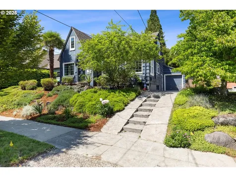 6123 NE Thompson Street Portland OR 97213
