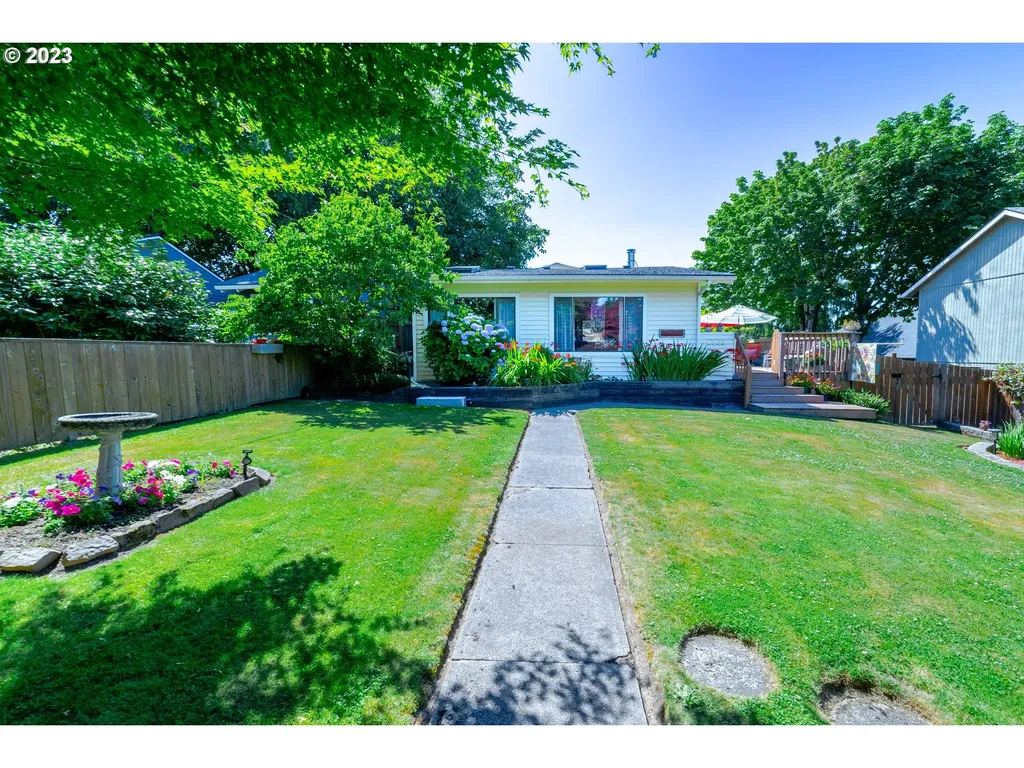6839 Sw 53rd Avenue Portland OR 97219
