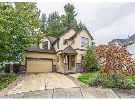 9415 NE River Point Circle Portland OR 97211
