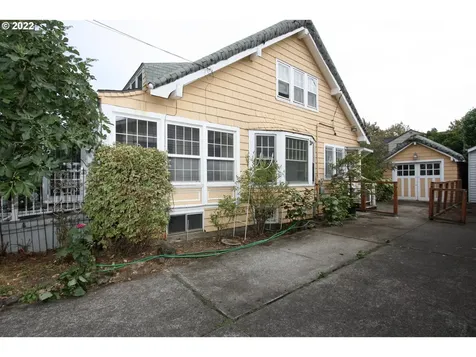 3344 Ne 22nd Avenue Portland OR 97212