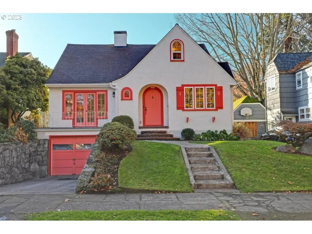 3334 Ne Oregon Street Portland OR 97232