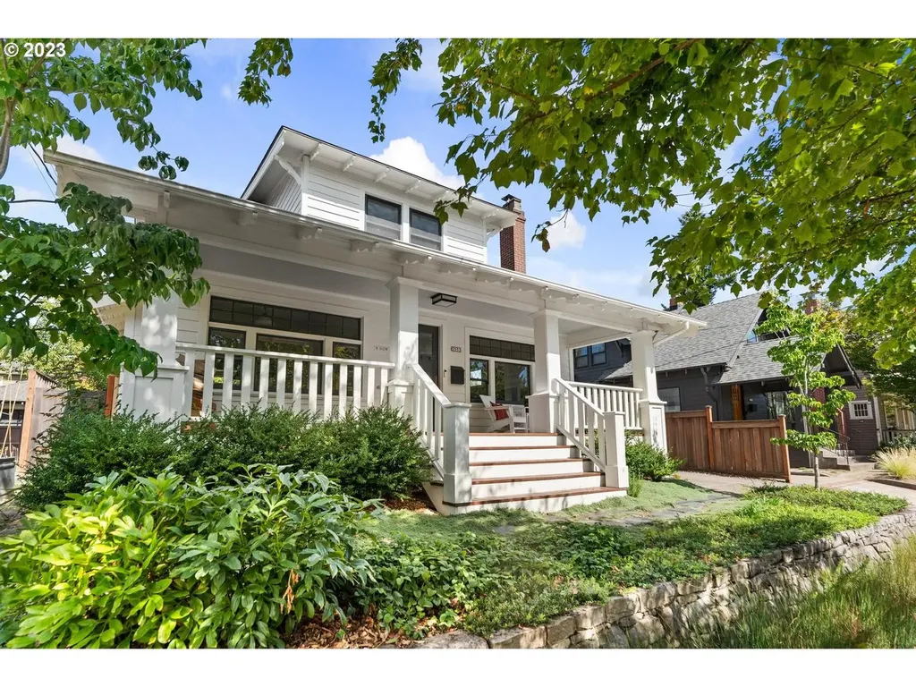 3553 Ne Tillamook Street Portland OR 97212