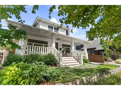 3553 Ne Tillamook Street Portland OR 97212