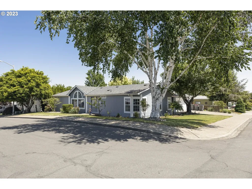 920 Nw Monterey Drive Mcminnville OR 97128