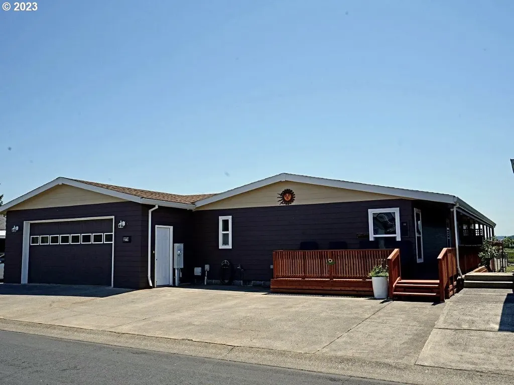 33770 Se Rose Valley Place Scappoose OR 97056