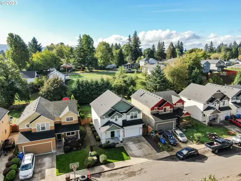 1322 J Street Washougal WA 98671