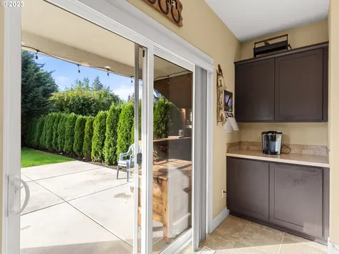 1322 J Street Washougal WA 98671