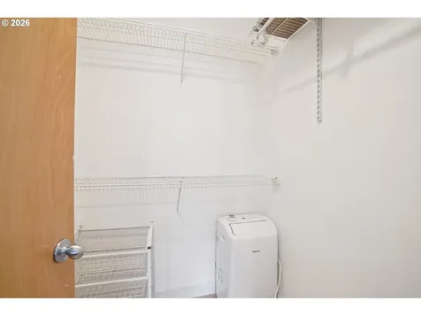 606 S Nevada Street Portland OR 97219
