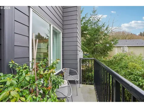 606 S Nevada Street Portland OR 97219