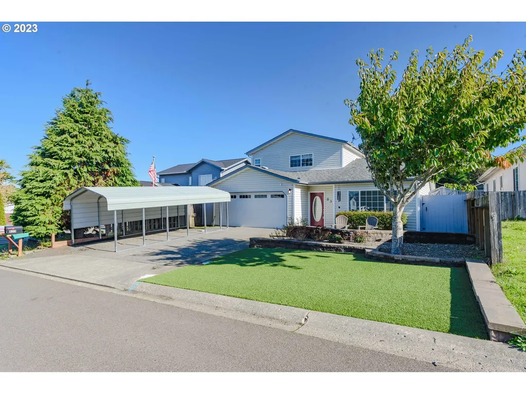 833 Sanford Street Coos Bay OR 97420