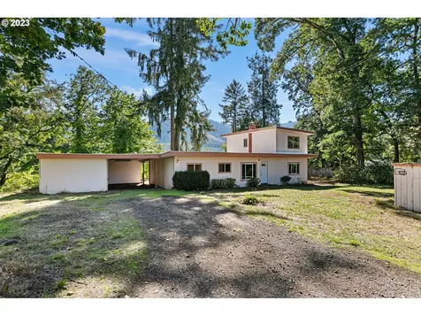 272 Snell Road Drain OR 97435
