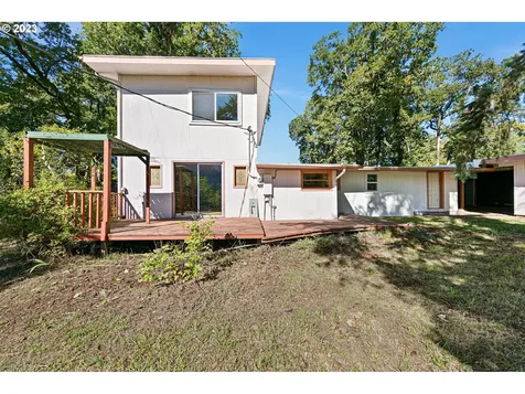 272 Snell Road Drain OR 97435