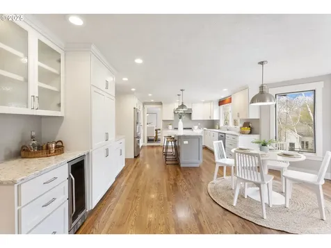 3265 NW Bauer Woods Drive Portland OR 97229