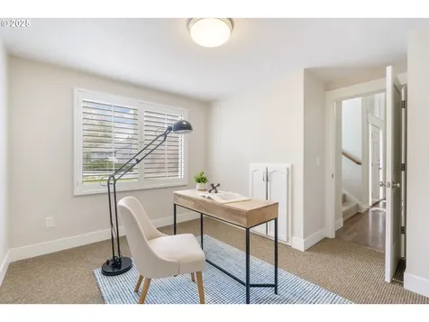 3265 NW Bauer Woods Drive Portland OR 97229