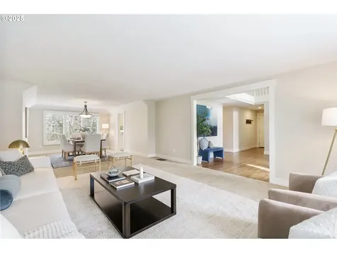 3265 NW Bauer Woods Drive Portland OR 97229