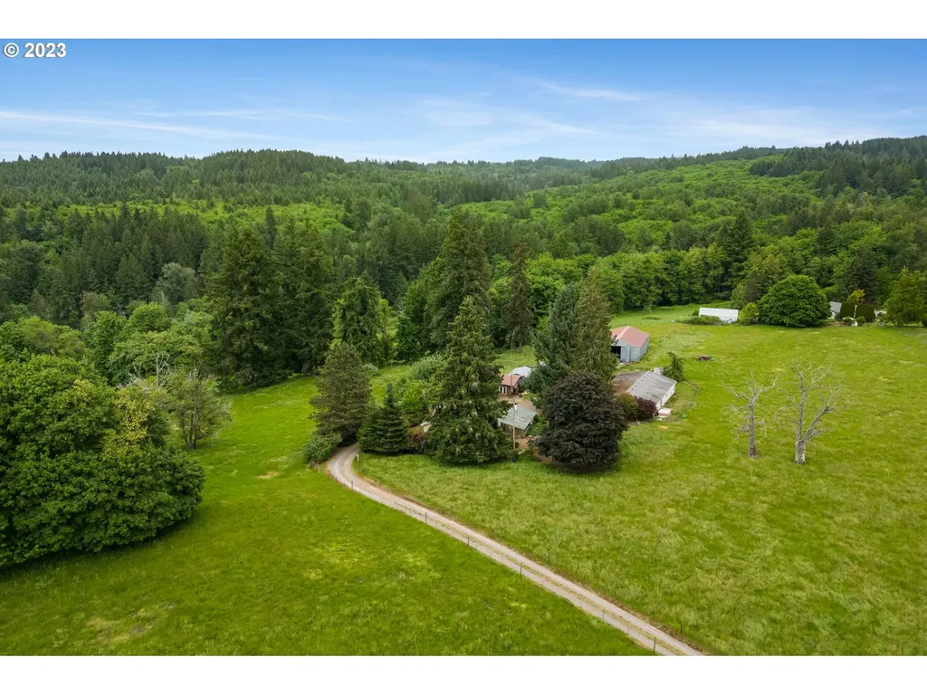 34411 Se Lazy B Lane Eagle Creek OR 97022