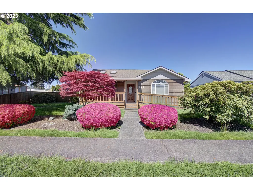 271 28th Avenue Longview WA 98632