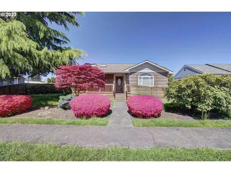 271 28th Avenue Longview WA 98632