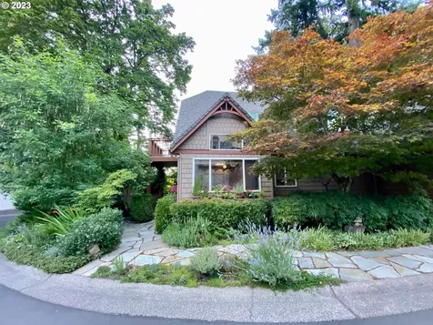 5271 Overbrook Lane Eugene OR 97405