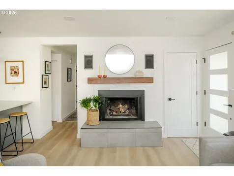 10810 NE Schuyler Street Portland OR 97220