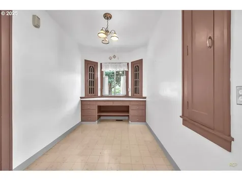 1923 SE 27th Avenue Portland OR 97214