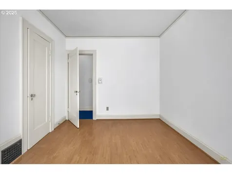 1923 SE 27th Avenue Portland OR 97214