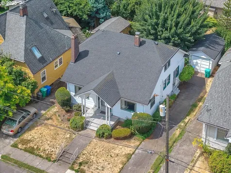 1923 SE 27th Avenue Portland OR 97214