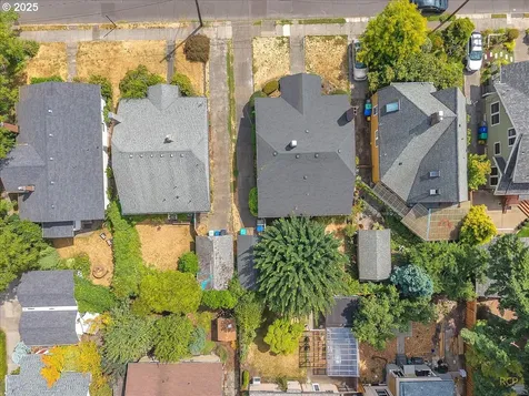 1923 SE 27th Avenue Portland OR 97214