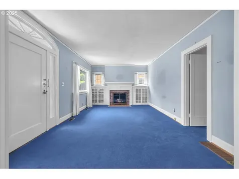 1923 SE 27th Avenue Portland OR 97214
