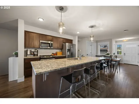16850 Chula Vista Avenue Sandy OR 97055