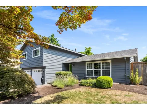 210 Ne 19th Court Hillsboro OR 97124