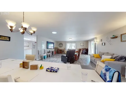 250 68th Street Springfield OR 97478