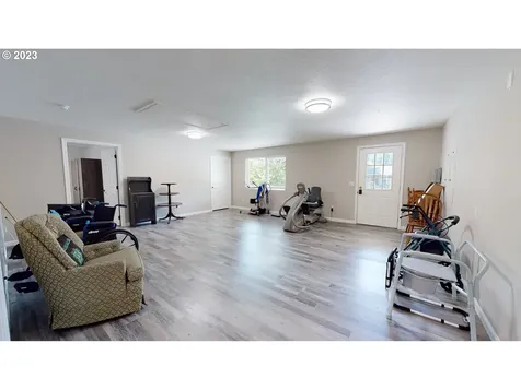 250 68th Street Springfield OR 97478