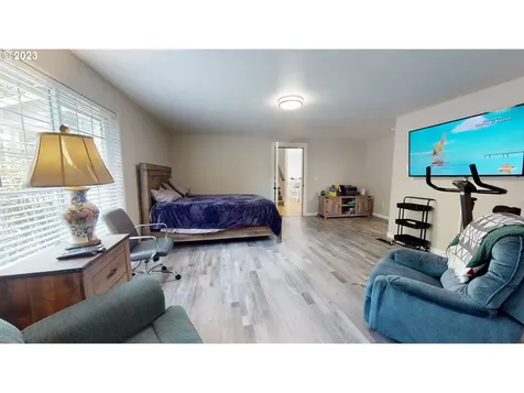 250 68th Street Springfield OR 97478