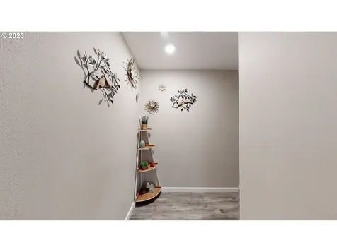 250 68th Street Springfield OR 97478