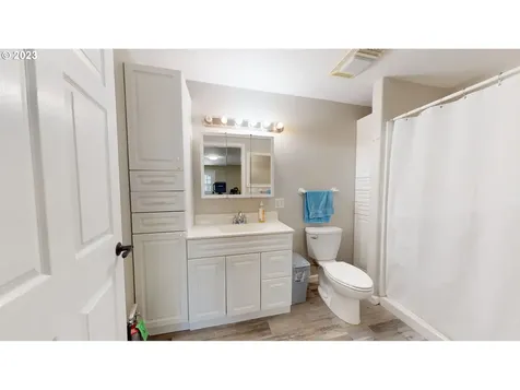 250 68th Street Springfield OR 97478