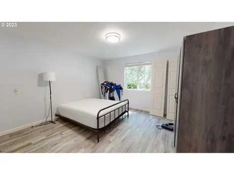 250 68th Street Springfield OR 97478