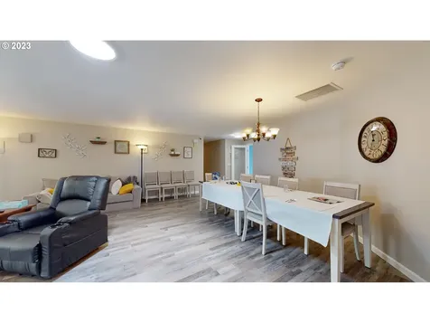 250 68th Street Springfield OR 97478