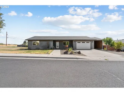 490 NW Butte Drive Hermiston OR 97838