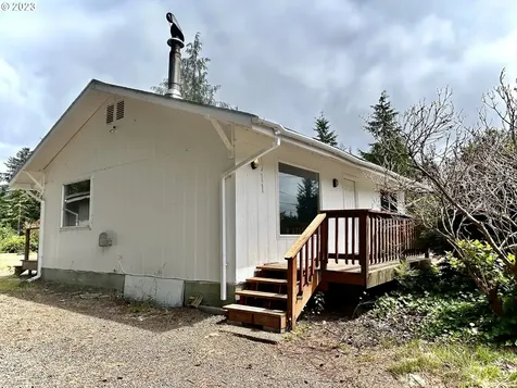 1911 198th Place Long Beach WA 98631