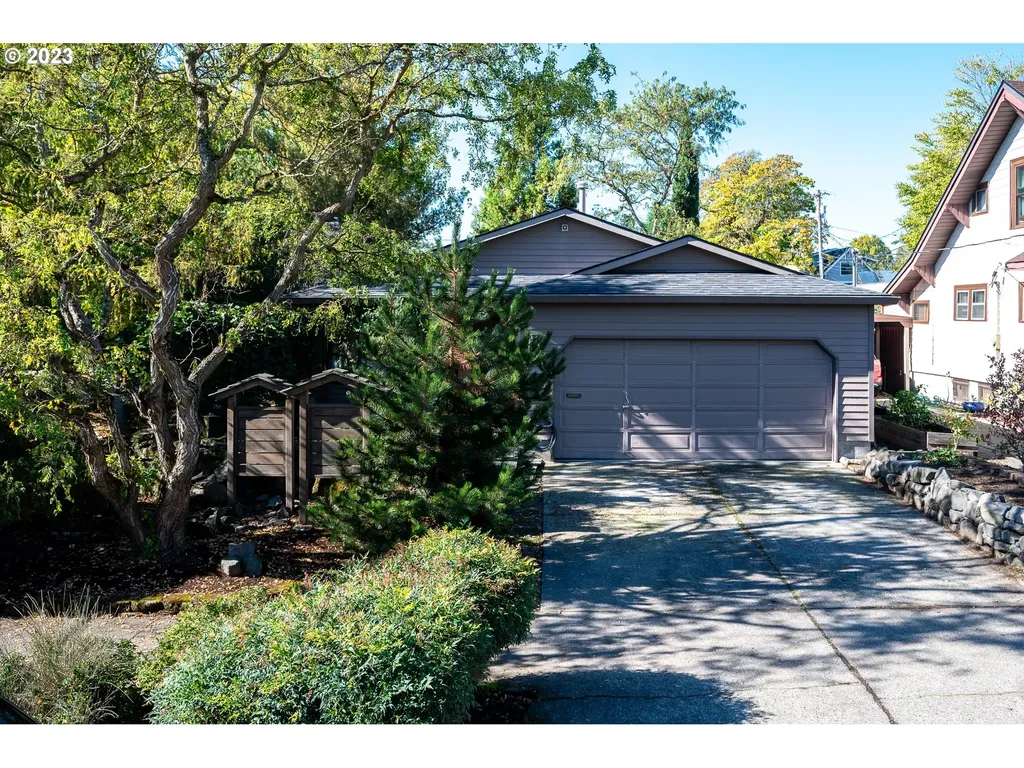 1537 Se 43rd Avenue Portland OR 97215