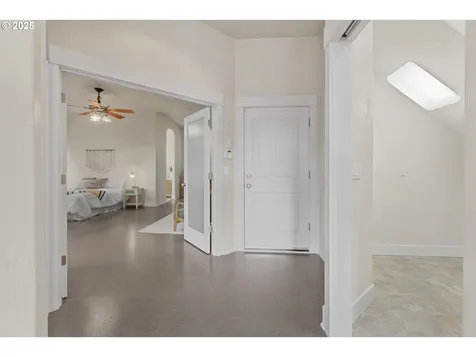 2291 Clear Vue Lane Springfield OR 97477